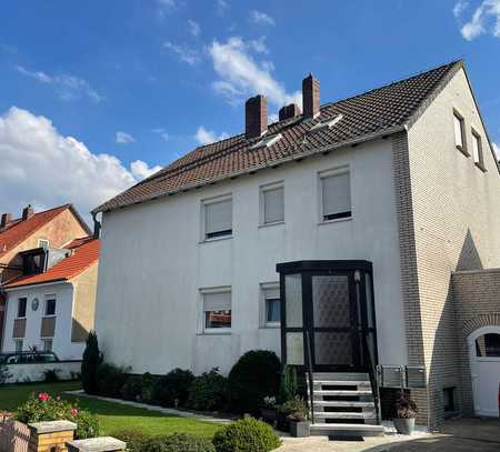 Dreifamilienhaus in Schellerten OT Oedelum