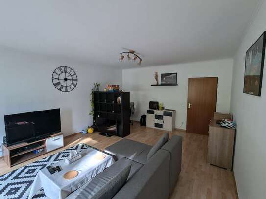 1 Zimmer in einer schönen Wohnung (2 Person WG) ab Januar 2025