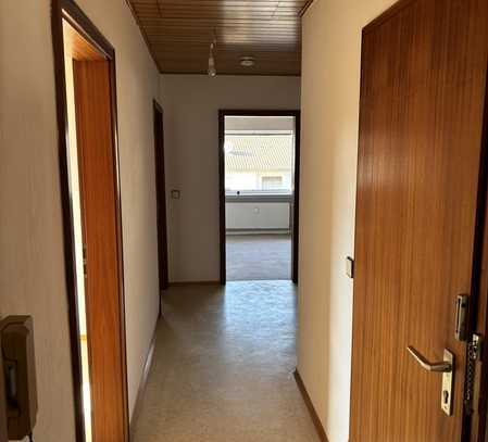 4-Zimmer-DG-Wohnung mit Balkon in Mühlhausen