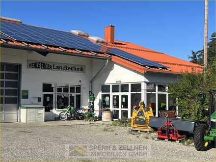 Große Halle/Werkstatt mit Grube, Lager, Büro, Verkaufsraum und großem Außenbereich