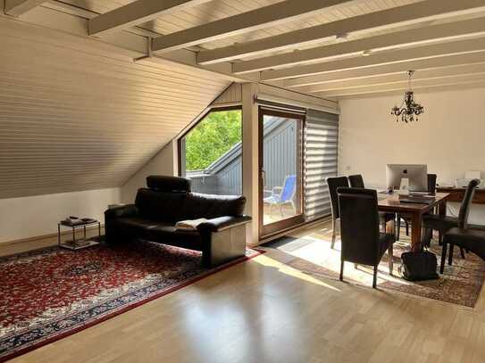Urbaner Charme über den Dächern – stilvolle 2,5-Zimmer-Wohnung im Herzen von Achern