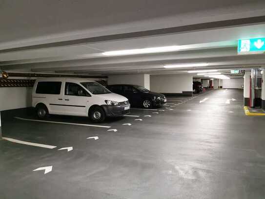 Tiefgaragenstellplatz zu vermieten (Underground Carpark) for rent Forum / Octoberfest / Hauptbahnhof