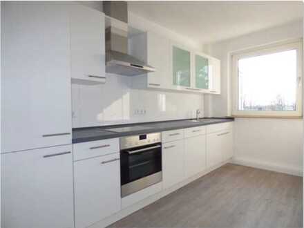 NEU Kernsanierte 3-Zi-Wohnung mit erstklass.Ausstattung+Balkon in begehrter BremerNeustadt