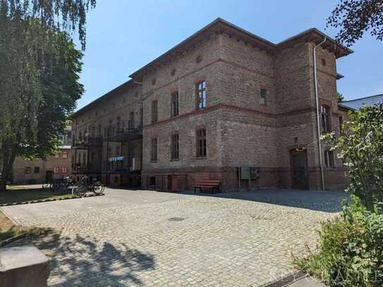 Steuerlast in Vermögen umwandeln mit vermietetem Denkmal: Studio-Apartment in Potsdam