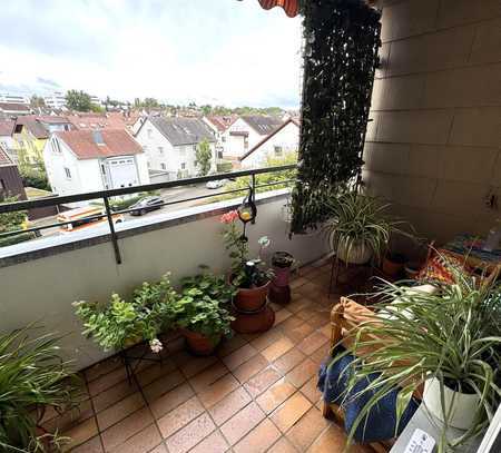 Attraktive Kapitalanlage ! 2 Zimmer-Wohnung mit Balkon und Tiefgarage