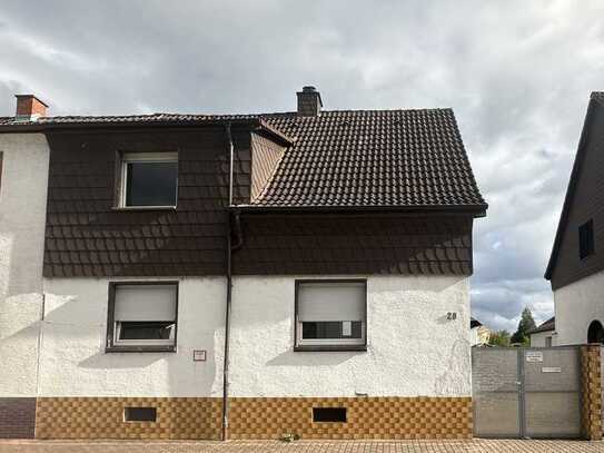 Viel Raum für Ideen: Doppelhaushälfte mit großem Garten in Hockenheim