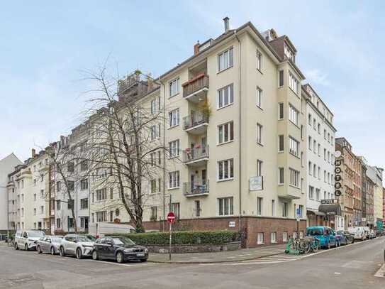 Charmante Altbauwohnung am Rathenauplatz: 3 Zimmer mit Wintergarten in modernisiertem Zustand!