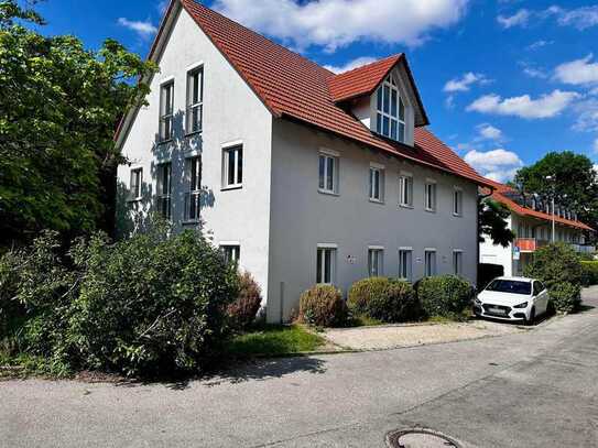 Mehrfamilienhaus mit attraktiven Vermietungsmöglichkeiten mit 296 m² Wohn/Gewerbefläche