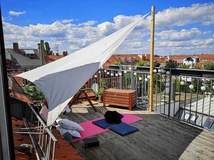Grosse Dachterrasse - 2,5-Zimmer-Maisonette Wohnung, auf Wunsch teilmöbliert