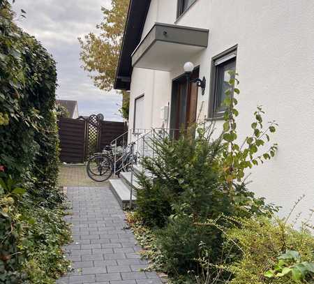 GEMÜTLICHE 2-ZIMMER-DACHGESCHOSS-WOHNUNG MIT ZWEI BALKONEN IN WIESBADAEN-NORDENSTADT!