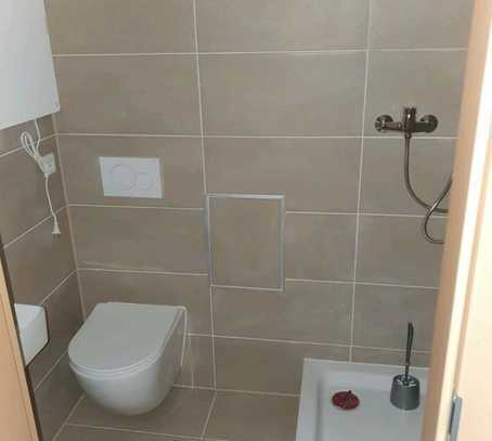 Frisch renovierte 3 Zimmer UG in Suppingen