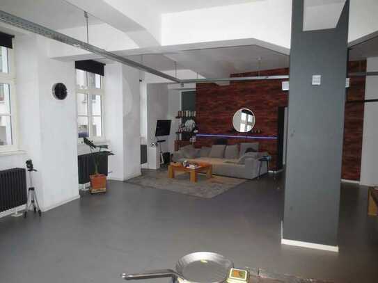 !!! Einzigartiges LOFT in der OF-City !!!