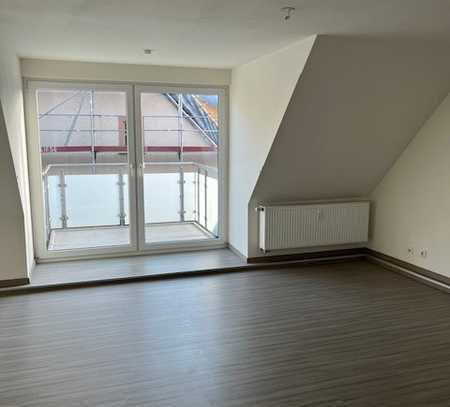 Schöne 4-Zimmer-Wohnung mit Balkon und EBK in Hüfingen