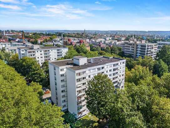 Attraktive, vermietete 4 Zimmer Eigentumswohnung in zentraler Lage