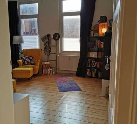 Schöne 4 Zimmer DG-Wohnung mit Einbauküche in Hildesheim, Einumer Str. 88