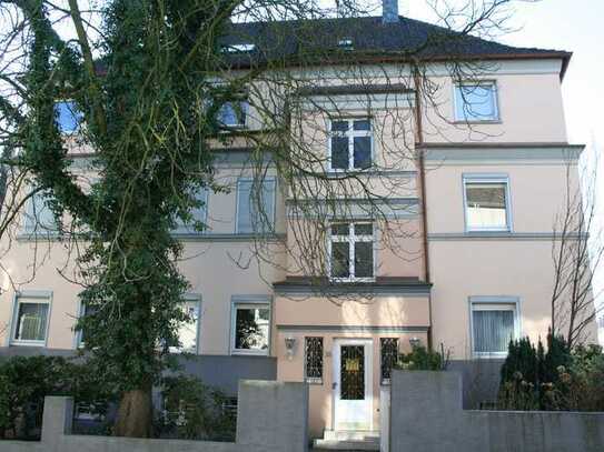 Schöne Altbau-Wohnung Nähe Klinikum