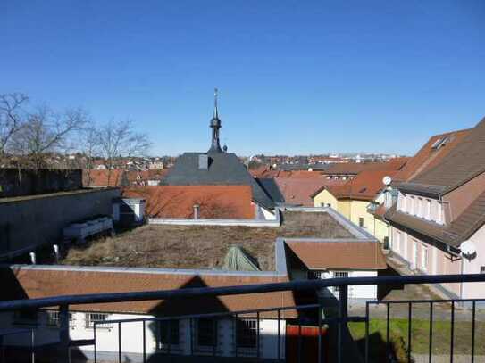 Wohnen "Unterm Schloß" von Apolda, helle Maisonette Wohnung