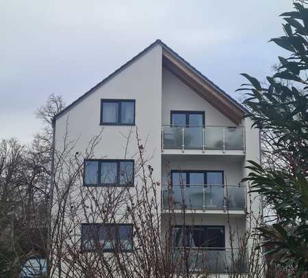 Helle Dachgeschosswohnung mit Ausblick