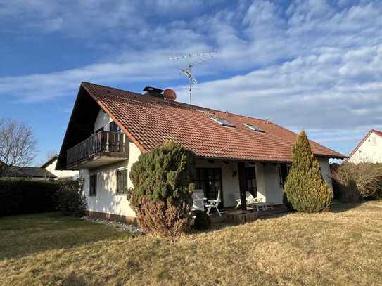 Firmenunterkunft, mit 7 Zimmern und EBK in Gerolsbach, auf Zeit