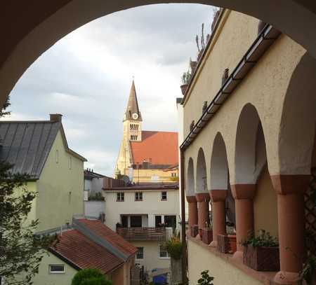 Bezaubernde 2-Zi-Altstadtwohnung mit Arkadenterrasse