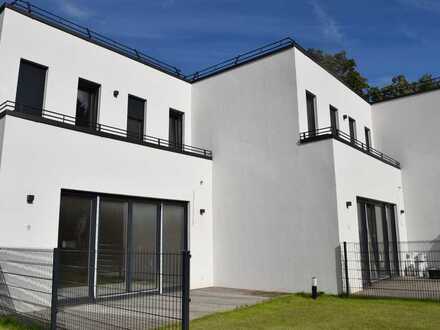 Modernes 4-Zimmer-Reihenmittelhaus mit moderner Innenausstattung in Berlin