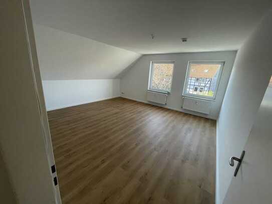 Erstbezug nach Sanierung: schöne 3-Zimmer-Wohnung mit gehobener Innenausstattung in Wennigsen