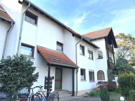 Provisionsfrei - Schöne 3-ZKB mit Balkon und Stellplatz