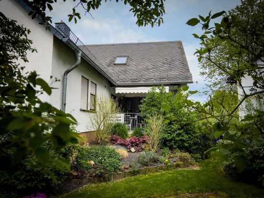 GLOBAL INVEST | Tolles Einfamilienhaus 1-2 Familienhaus mit herrlicher Terrasse