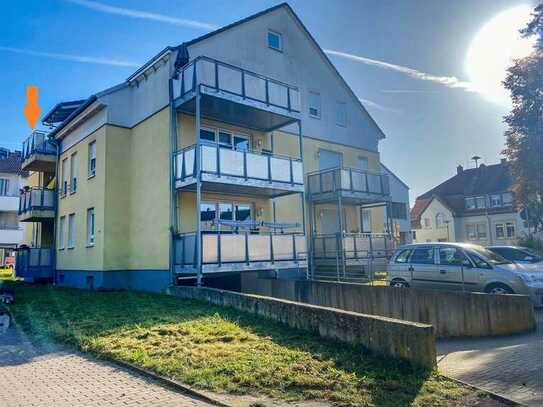 Tolle Dachgeschosswohnung mit Balkon und familienfreundlichem Flair!