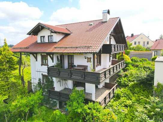 Tolles und großes Einfamilienhaus in Stadt Friedberg mit Weitblick!!!