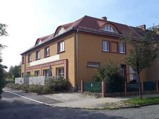 Schöne 4-Zimmer-Maisonette-Wohnung mit Balkon in Naumburg