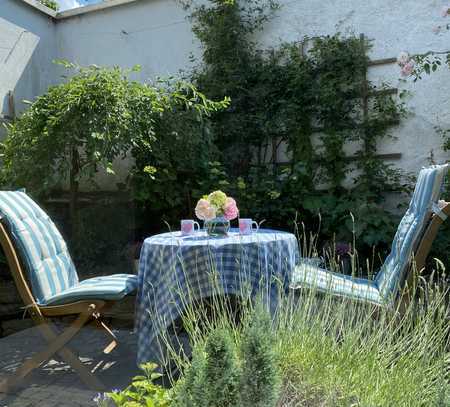 Einfamilienhaus, Loft-Büro und Mehrfamilienhaus auf ehemaliger Hofreite