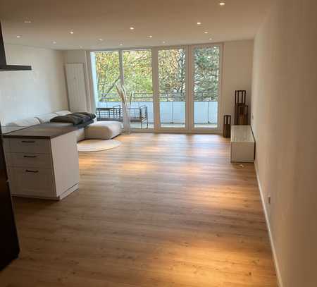 Moderne 3 Zimmer mit EBK in Köln Junkersdorf