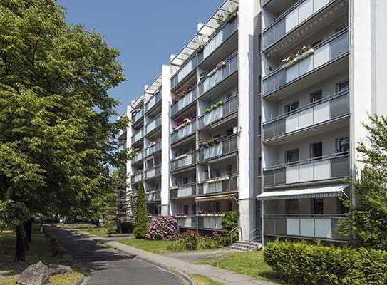 4-Zimmerwohnung im 1.OG mit Balkon!