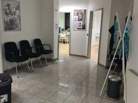 Büro in einer zentralen Lage zu vermieten