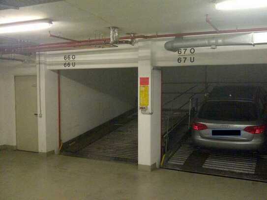 Tiefgaragenstellplatz im Westend