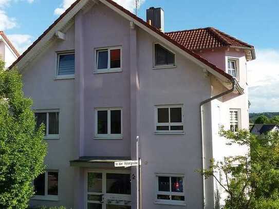 Schöne, helle 3,5- Zimmer Wohnung in Langenbrettach