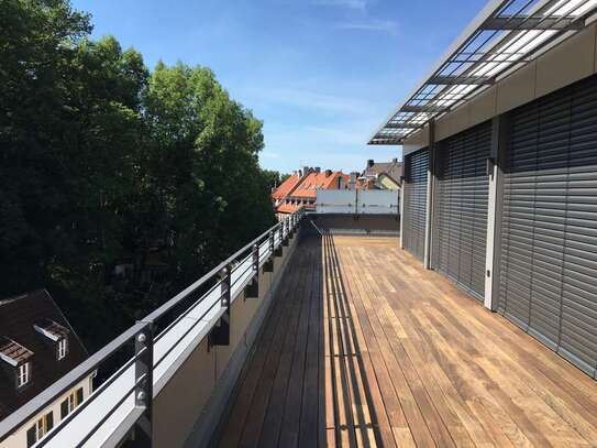 Penthouse-Traum mit atemberaubender 153m² Dachterrasse