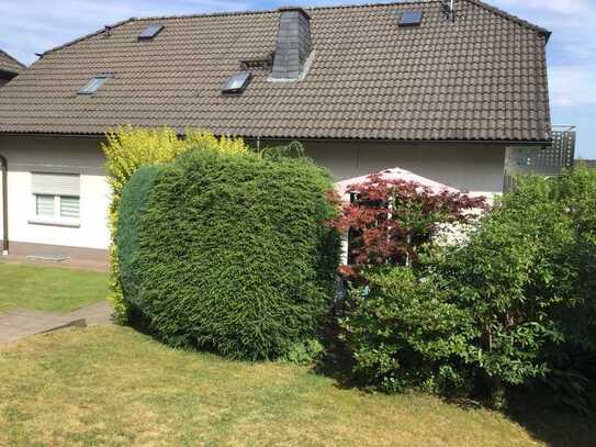 Gepflegte 5-Raum-Erdgeschosswohnung Terrasse und Einbauküche in DROLSHAGEN