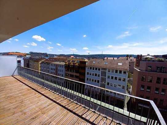 3-Zimmer-Wohnung im Penthouse mit Parkett und großer Dachterrasse