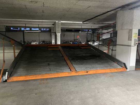 Tiefgaragenstellplatz in bester Innenstadtlage Berlin-Mitte (Charlottenstraße)