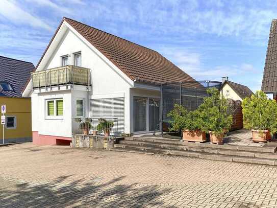 Wunderschönes Einfamilienhaus mit großer Terrasse in 79292 Pfaffenweiler