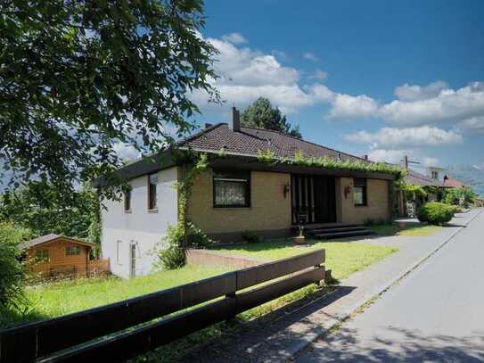 Schöner Bungalow mit traumhaftem Ausblick in Albersweiler!