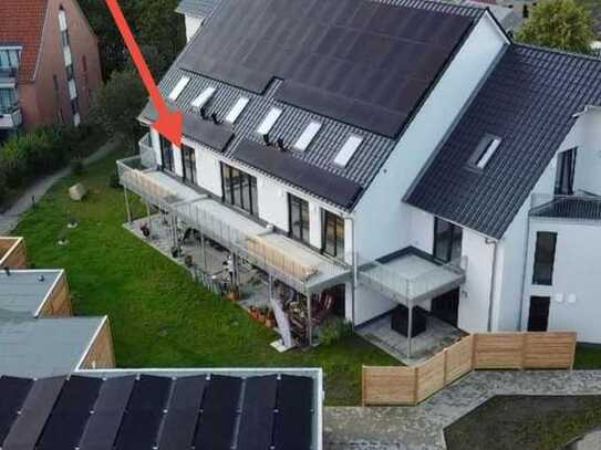Wunderschöne 4-Zimmer-Wohnung mit großem Balkon, 2 Bädern und 2 Carport-Stellplätzen in Pampow