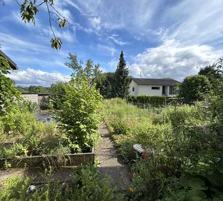 Raumwunder mit großem Hof und Garten