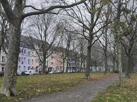 Mehrfamilienhaus / Kapitalanlage in Krefeld-Cracau mit 7 Wohneinheiten und Garten zu verkaufen!