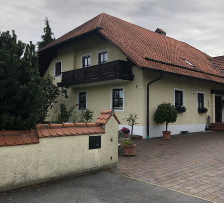 Vollständig renovierte 3,5-Zimmer-Wohnung mit Balkon in Kumhausen