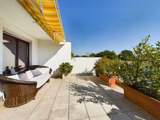 Helle Maisonettewohnung mit sonniger Dachterrasse in Friedberg