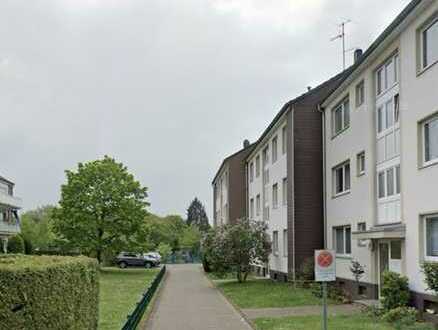 ruhiggelegene 3-Zimmer Wohnung mit Balkon und Stellplatz in Köln-Grengel