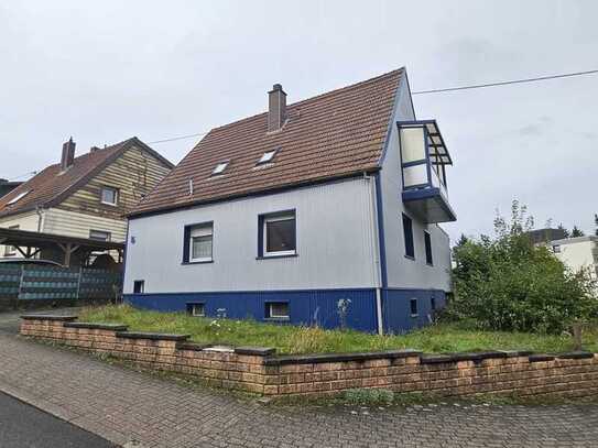 Ein-/Zweifamilienhaus in guter Lage von Neunkirchen-Furpach